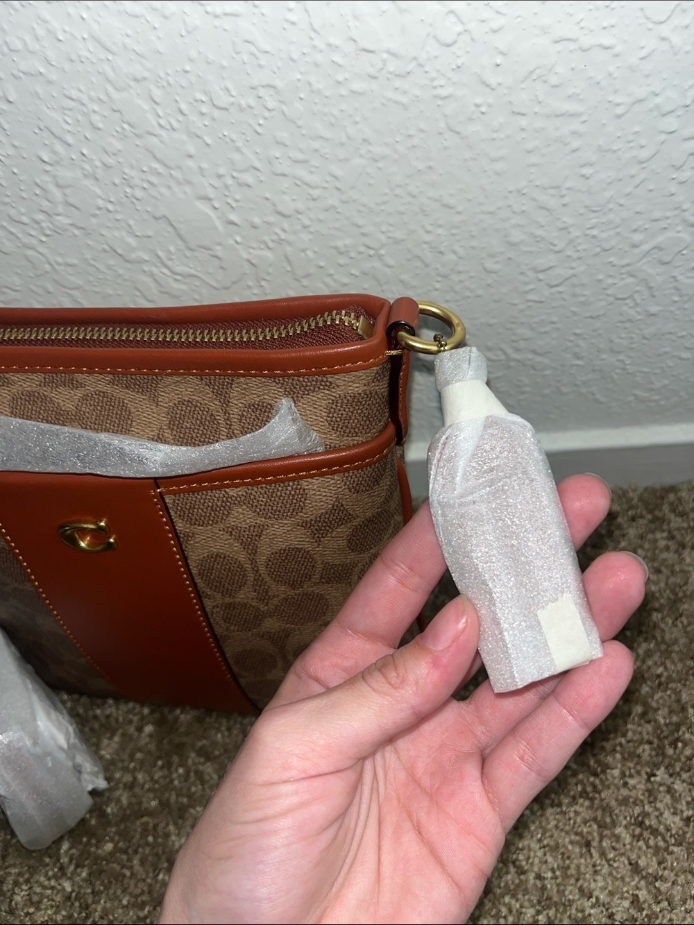 Coach Brown & Rust Signature Crossbody Bag - Picture 5 of 6